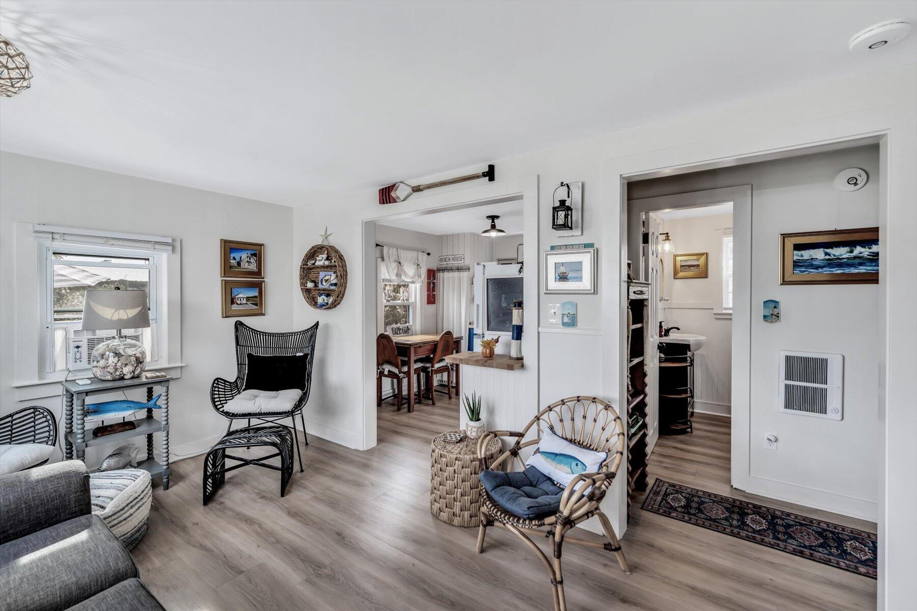 722 State Highway Eastham, MA 02642 - Photo 11 of 31 a living room with furniture