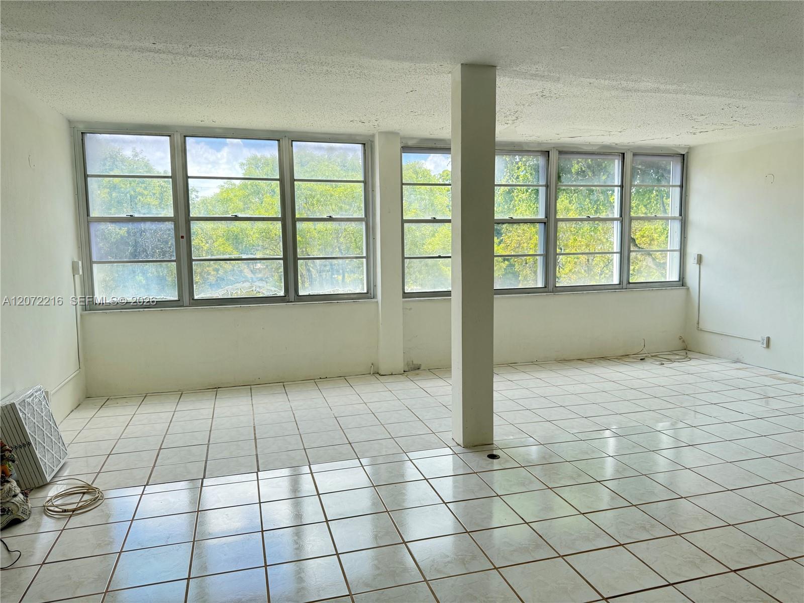 6903 Cypress Road, Unit C26 Plantation, FL 33317 - Photo 6 of 24 Gallery Image 6