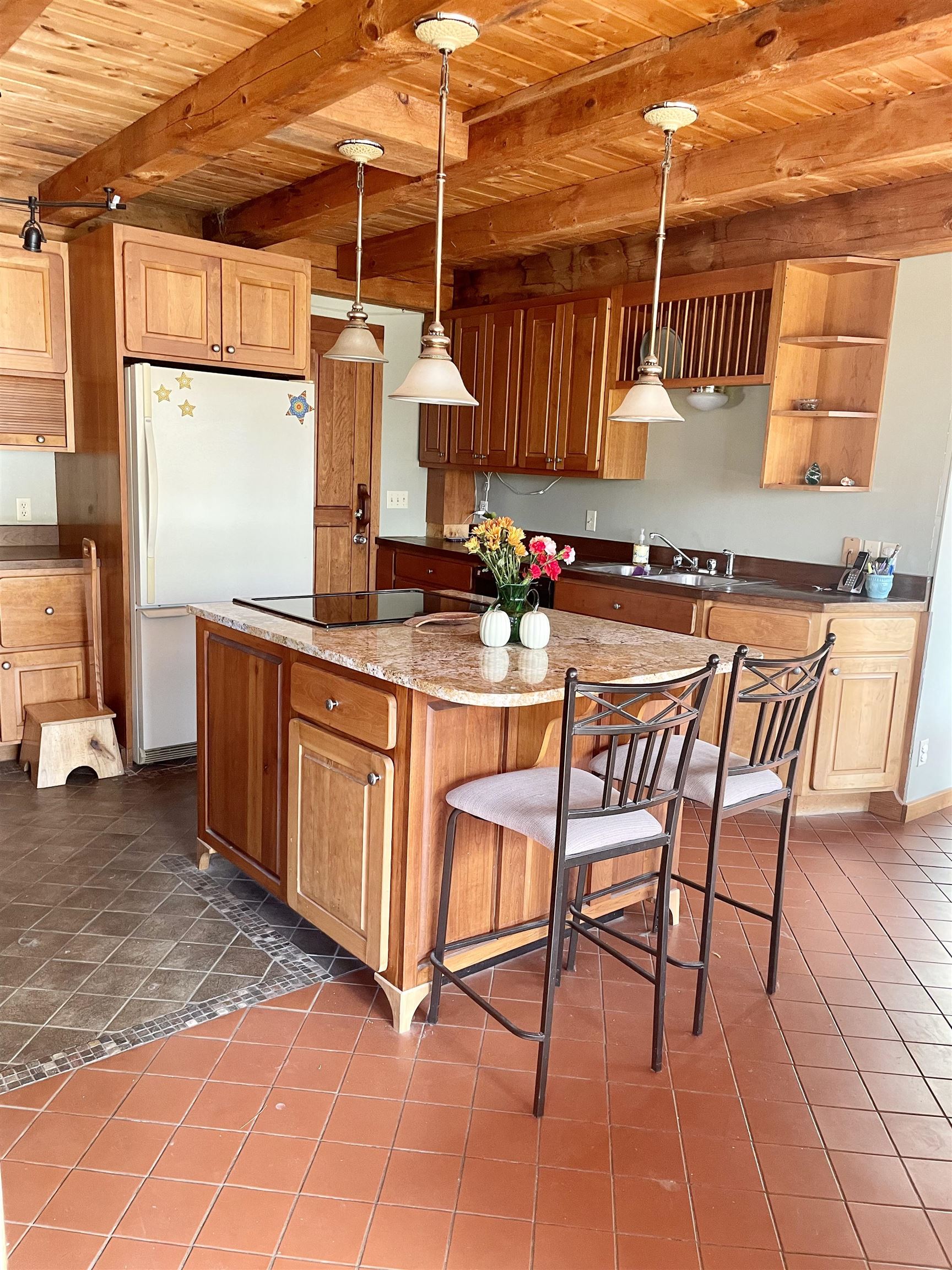 107 Gaskill Road Rockingham, VT 05143 - Photo 11 of 38