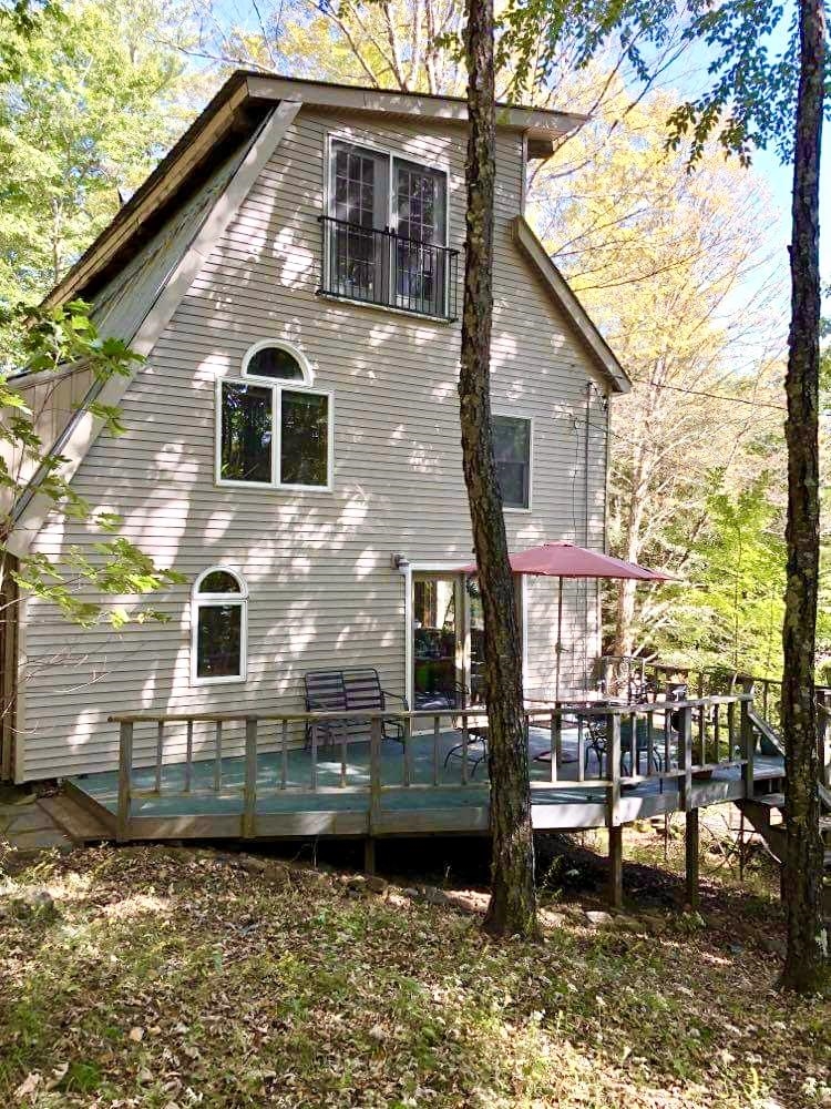 107 Gaskill Road Rockingham, VT 05143 - Photo 4 of 38