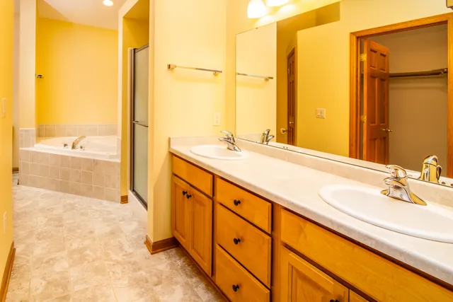 $339,900 | 225 East Haven Drive, Unit B, Watertown, WI 53094