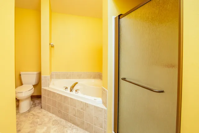 $339,900 | 225 East Haven Drive, Unit B, Watertown, WI 53094