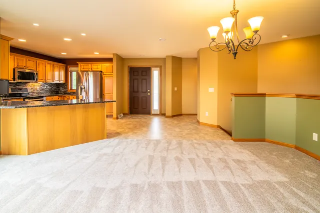 $339,900 | 225 East Haven Drive, Unit B, Watertown, WI 53094