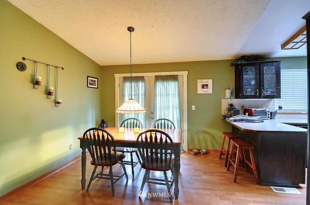 22511 1st Drive Southeast Bothell, WA 98021 - Photo 3 of 15