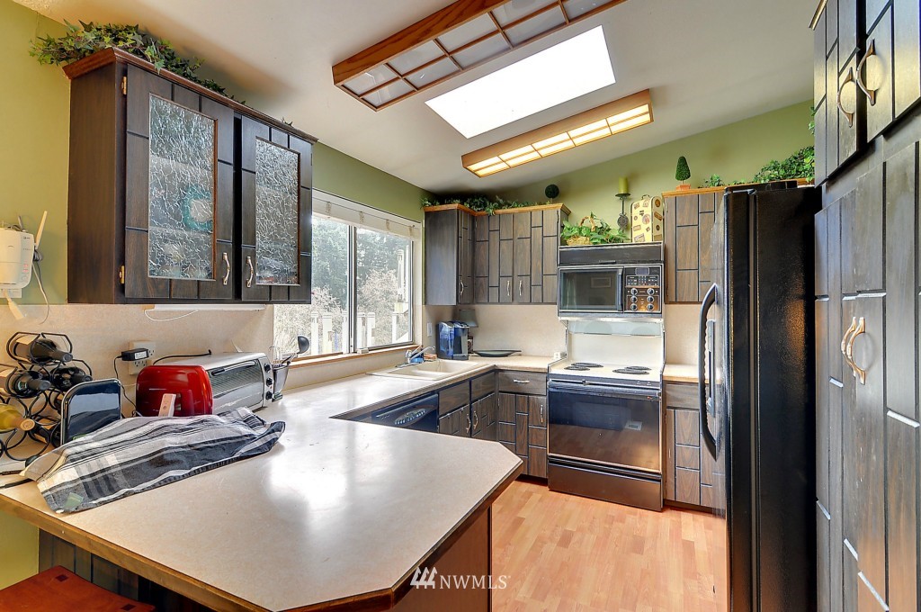 22511 1st Drive Southeast Bothell, WA 98021 - Photo 6 of 15