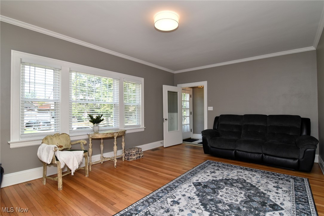 2657 Shaker Road Cleveland Heights, OH 44118 - Photo 5 of 45