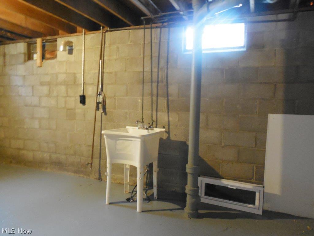 5465 Young Road Stow, OH 44224 - Photo 18 of 19 Gallery Image 18