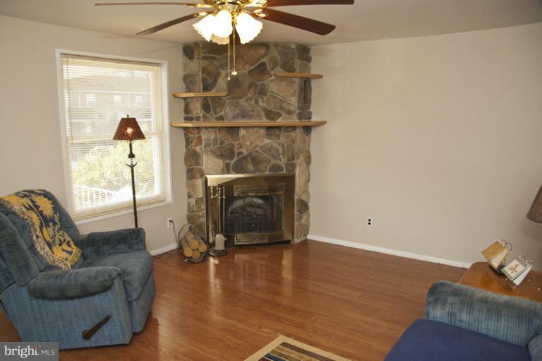 Living Room wood electric fireplace