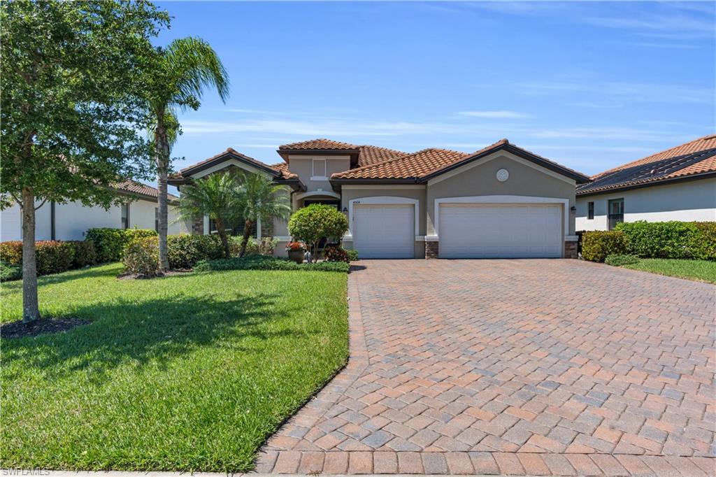 4564 Tamarind Way Naples, FL 34119 - Photo 5 of 40 Gallery Image 5