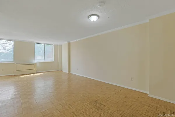 $2,400 | 1270 North Avenue, Unit 2L, New Rochelle, NY 10804