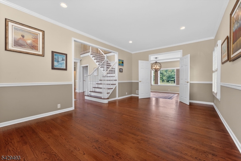38 Grove Farm Road Pittstown, NJ 08867 - Photo 20 of 46