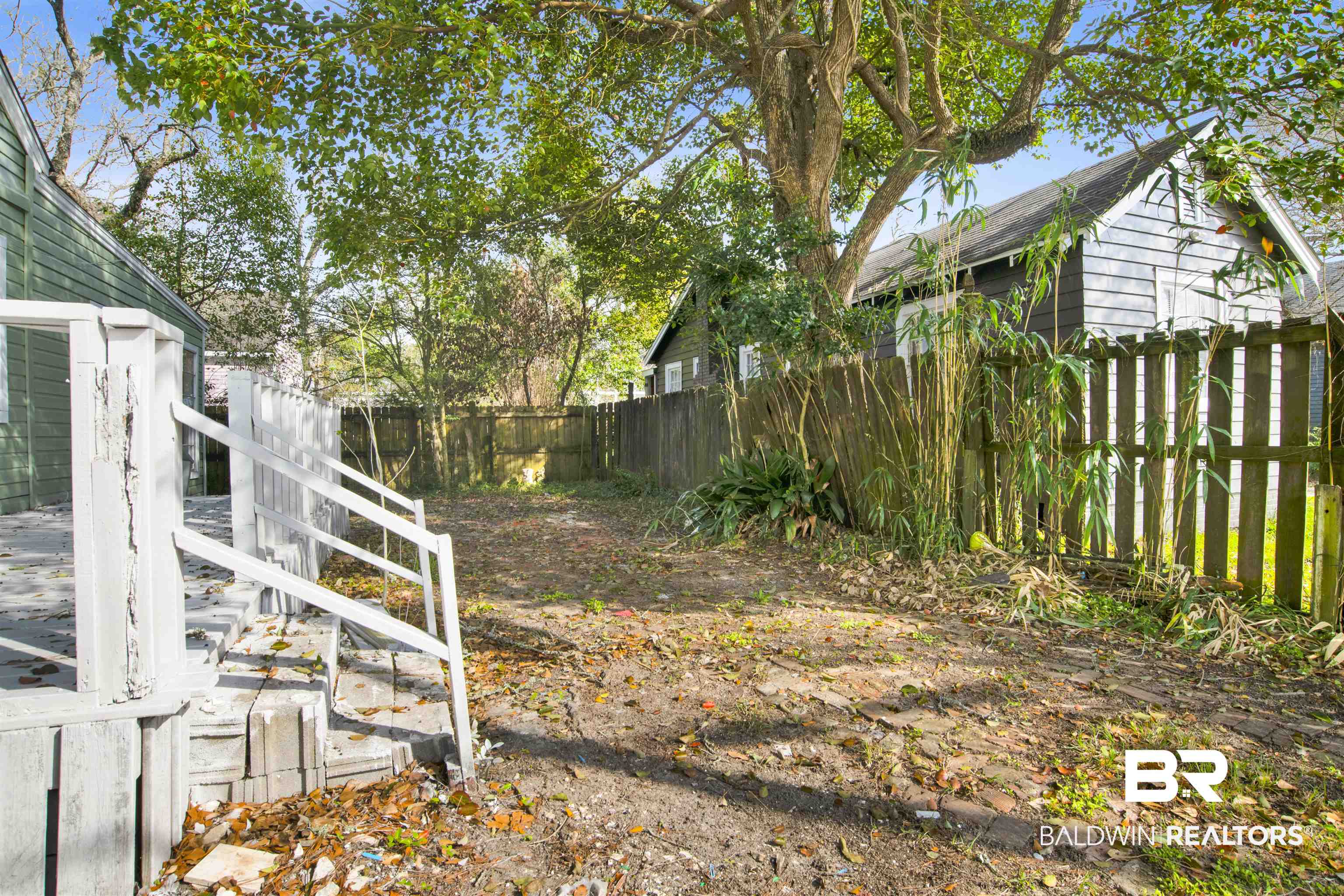 1063 Selma Street Mobile, AL 36604 - Photo 31 of 32 View of fenced backyard