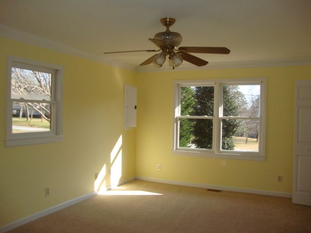 407 Pace Valley Road Easley, SC 29640 - Photo 9 of 11 Gallery Image 9