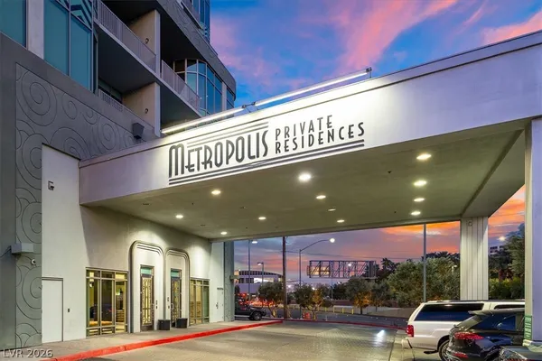 $4,500 | 360 East Desert Inn Road, Unit 407, Las Vegas, NV 89109