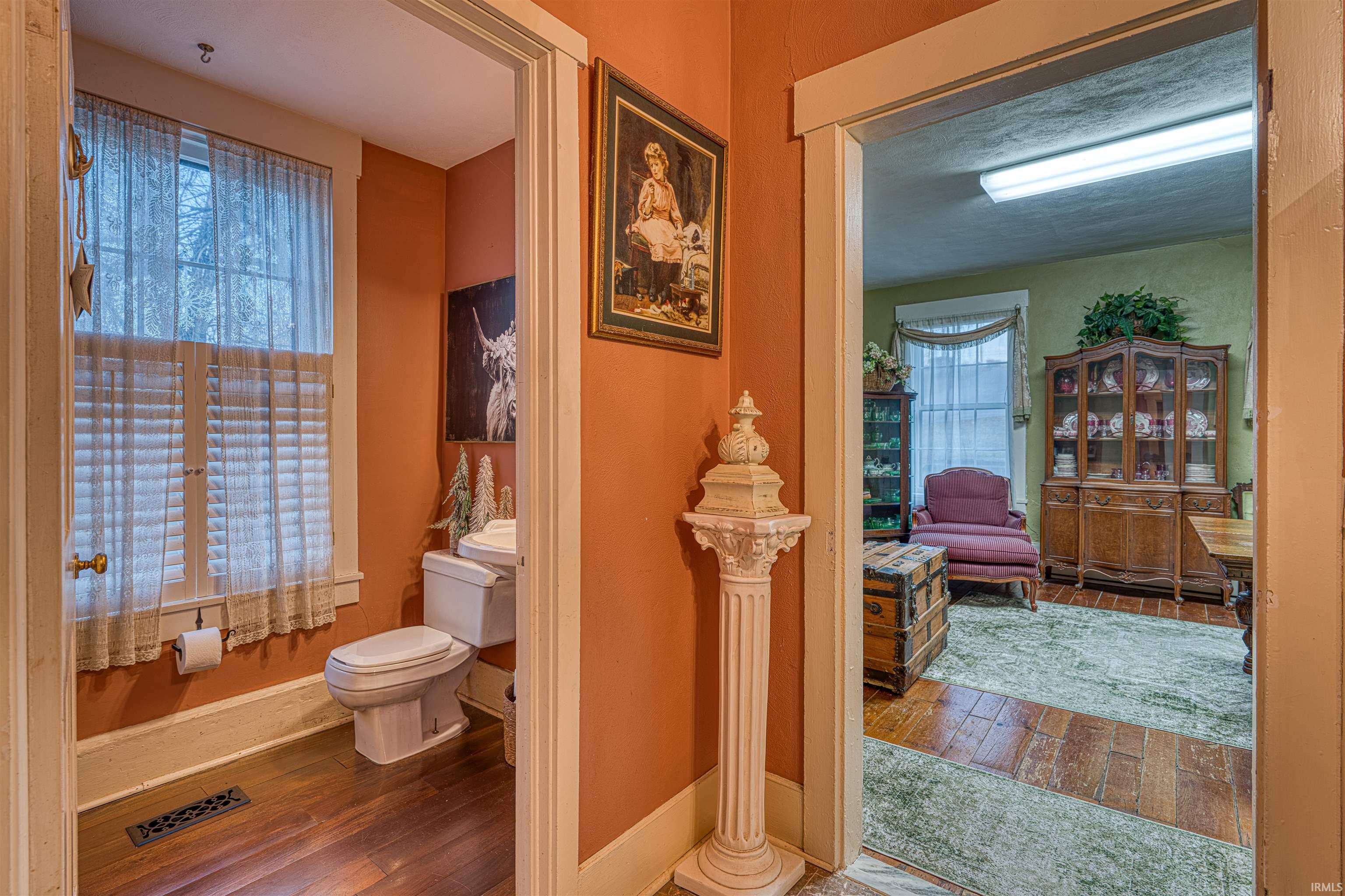 318 East Main Street Newburgh, IN 47630 - Photo 11 of 35