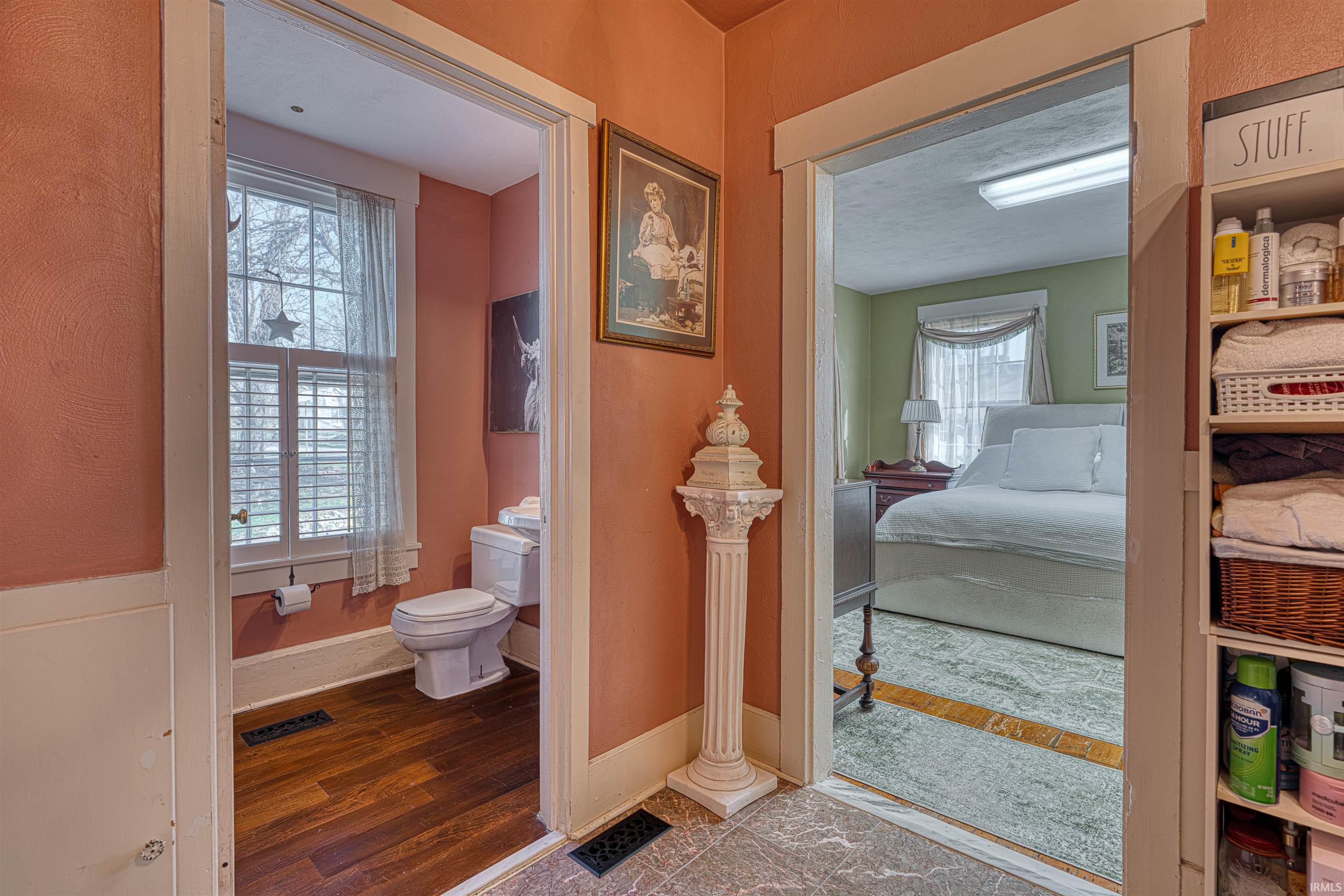 318 East Main Street Newburgh, IN 47630 - Photo 12 of 35
