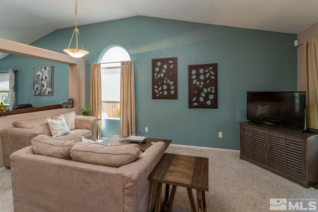 1584 Reno View Drive Reno, NV 89523 - Photo 4 of 19 Photo 4