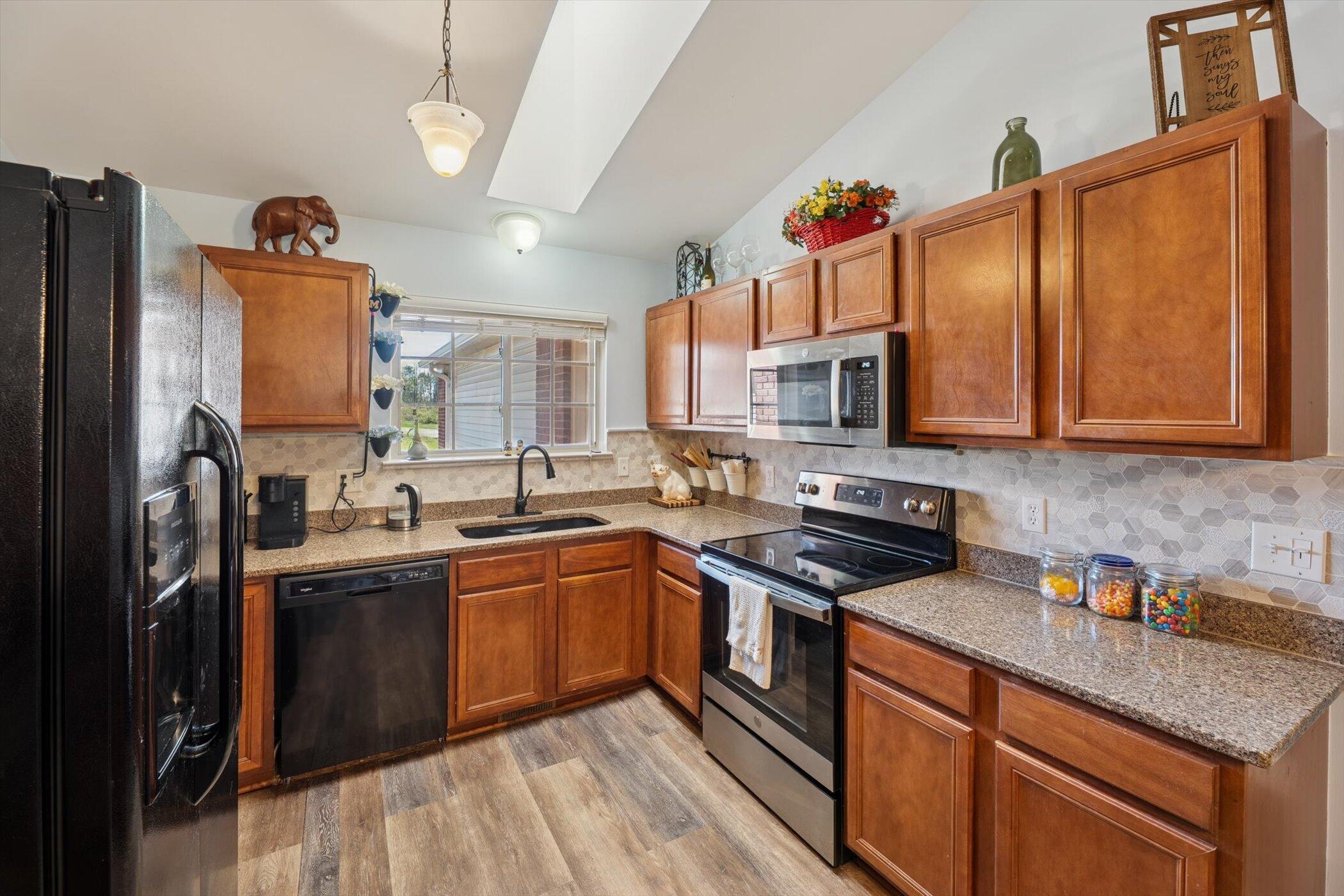 4738 Summer Ridge Drive Howell, MI 48843 - Photo 13 of 43 13-4738-Summer-Ridge-Dr-Howell-MI-48843-