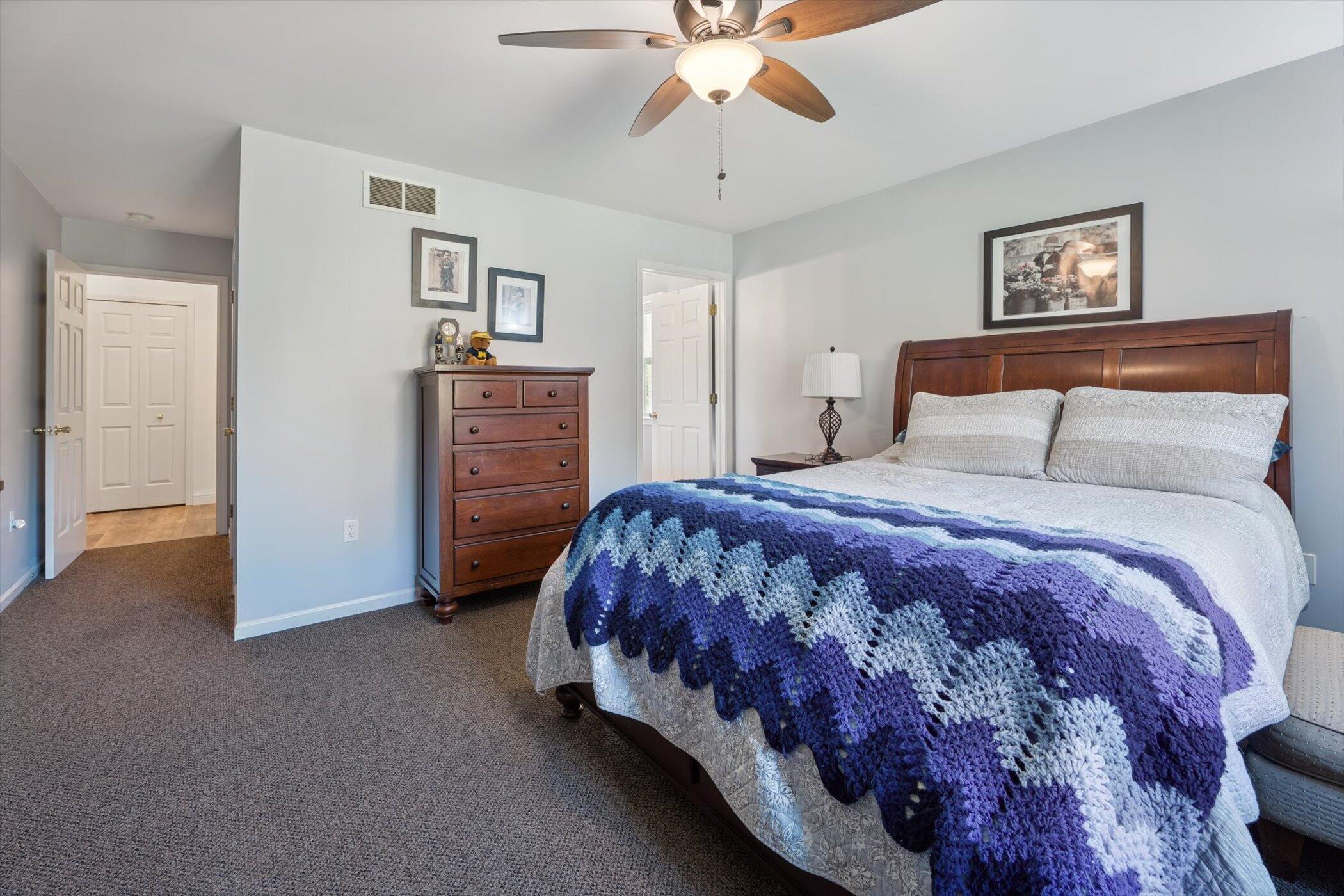 4738 Summer Ridge Drive Howell, MI 48843 - Photo 26 of 43 26-4738-Summer-Ridge-Dr-Howell-MI-48843-