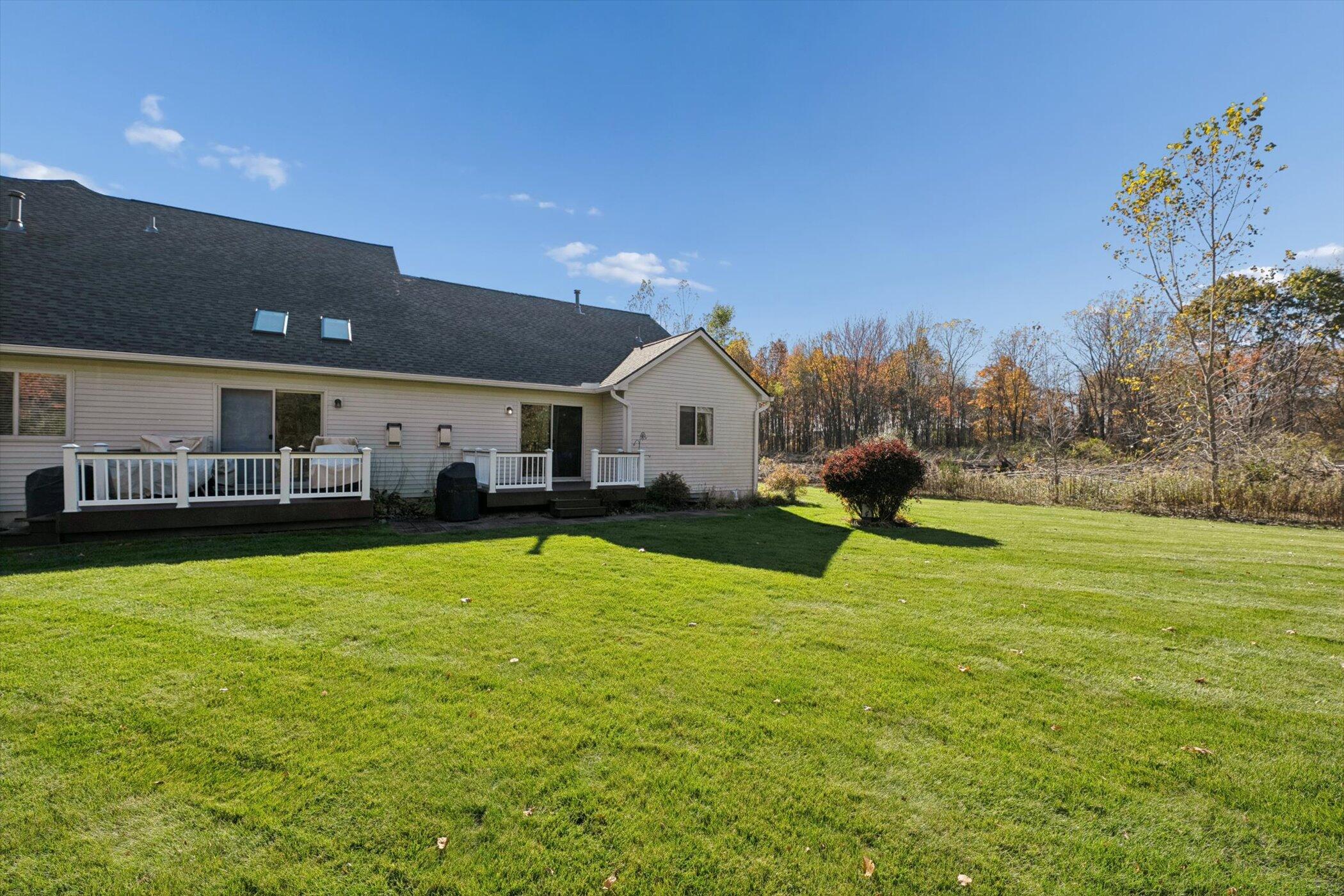 4738 Summer Ridge Drive Howell, MI 48843 - Photo 40 of 43 45-4738-Summer-Ridge-Dr-Howell-MI-48843-