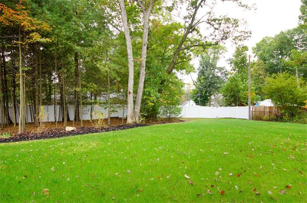 78 Oak Road Canton, MA 02021 - Photo 2 of 27 Gallery Image 2
