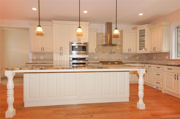 78 Oak Road Canton, MA 02021 - Photo 5 of 27 Gallery Image 5