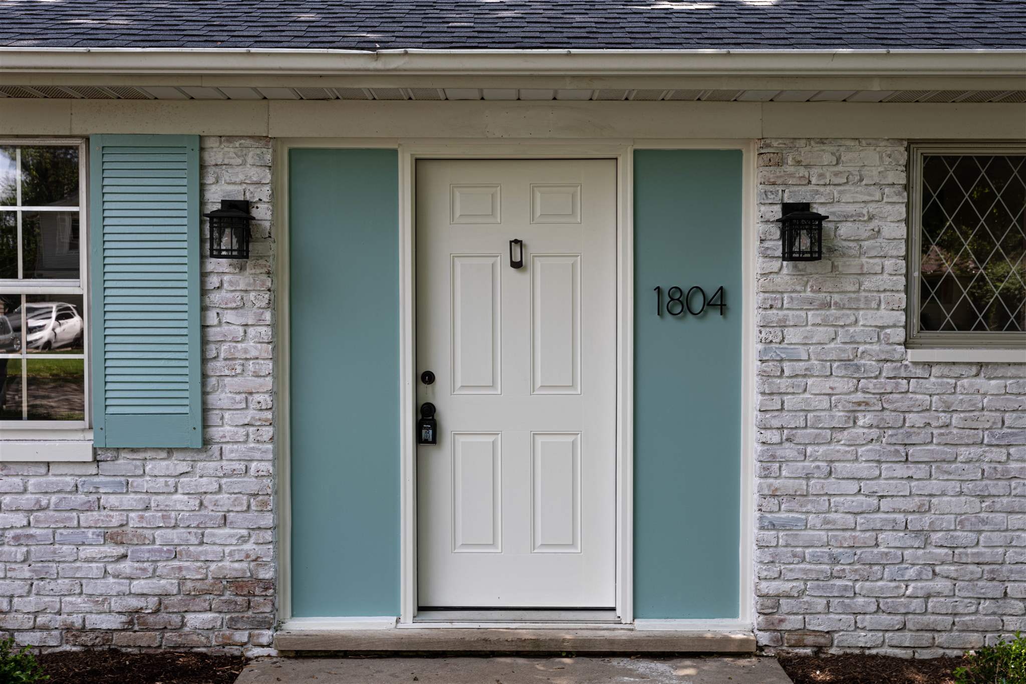 1804 South York Road Yorktown, IN 47396 - Photo 4 of 21 Gallery Image 4