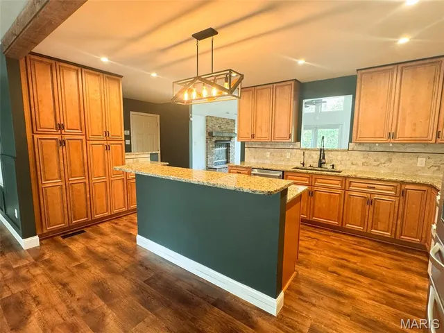 $334,900 | 308 Forest Run Drive, Eureka, MO 63025