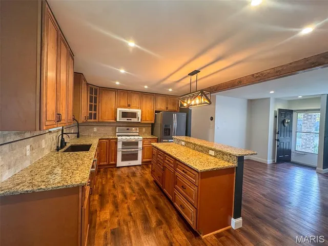 $334,900 | 308 Forest Run Drive, Eureka, MO 63025