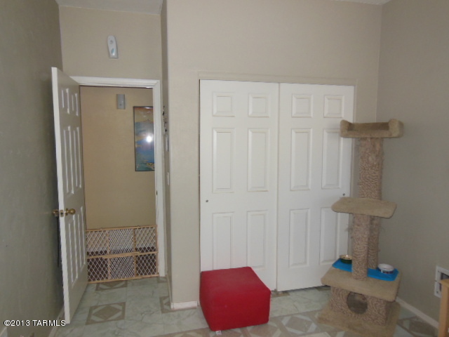 3534 South Mission Road, Unit 1 (A) Tucson, AZ 85713 - Photo 9 of 26 Gallery Image 9