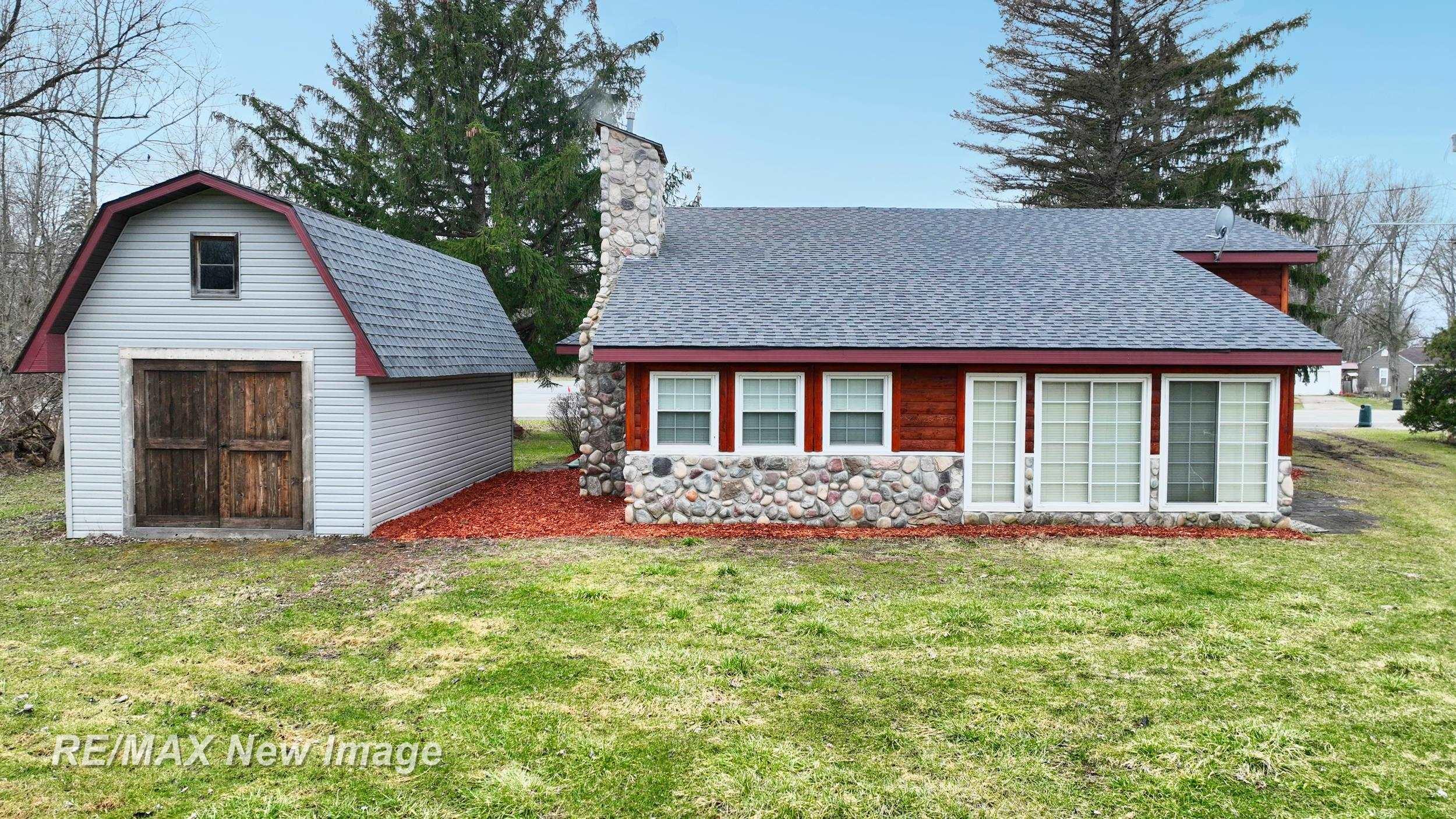 13280 North Saginaw Road Clio, MI 48420 - Photo 5 of 41