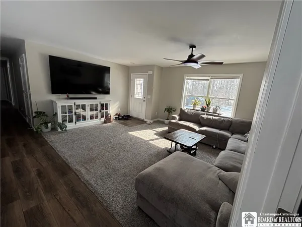 $339,000 | 658 Adams Avenue, Evans, NY 14006