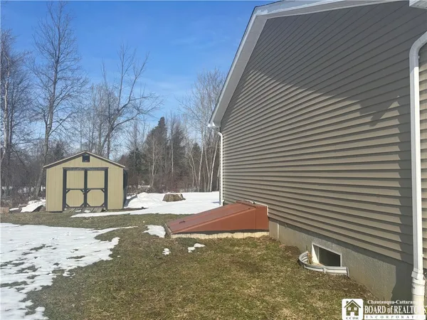 $339,000 | 658 Adams Avenue, Evans, NY 14006