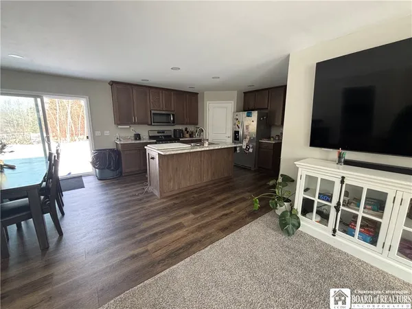 $339,000 | 658 Adams Avenue, Evans, NY 14006