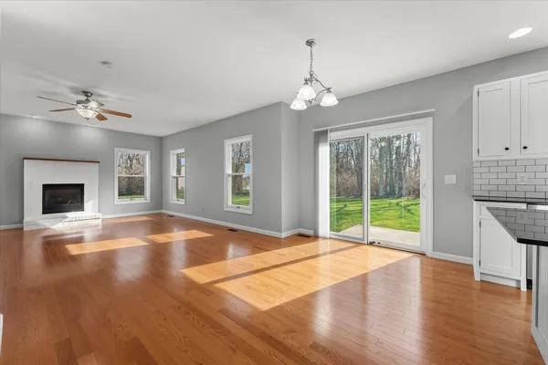 $509,900 | 1808 Bluebird Drive, Mahomet, IL 61853