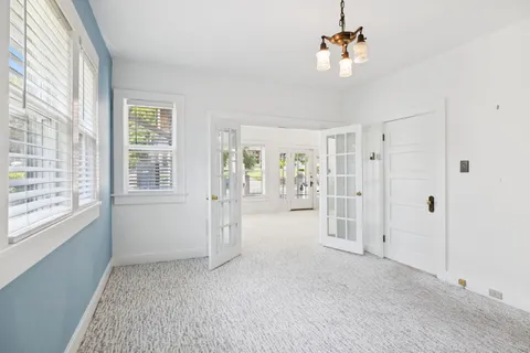 $1,300,000 | 1604 17th Avenue South, Nashville, TN 37212