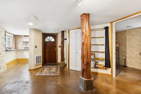 $1,300,000 | 1604 17th Avenue South, Nashville, TN 37212