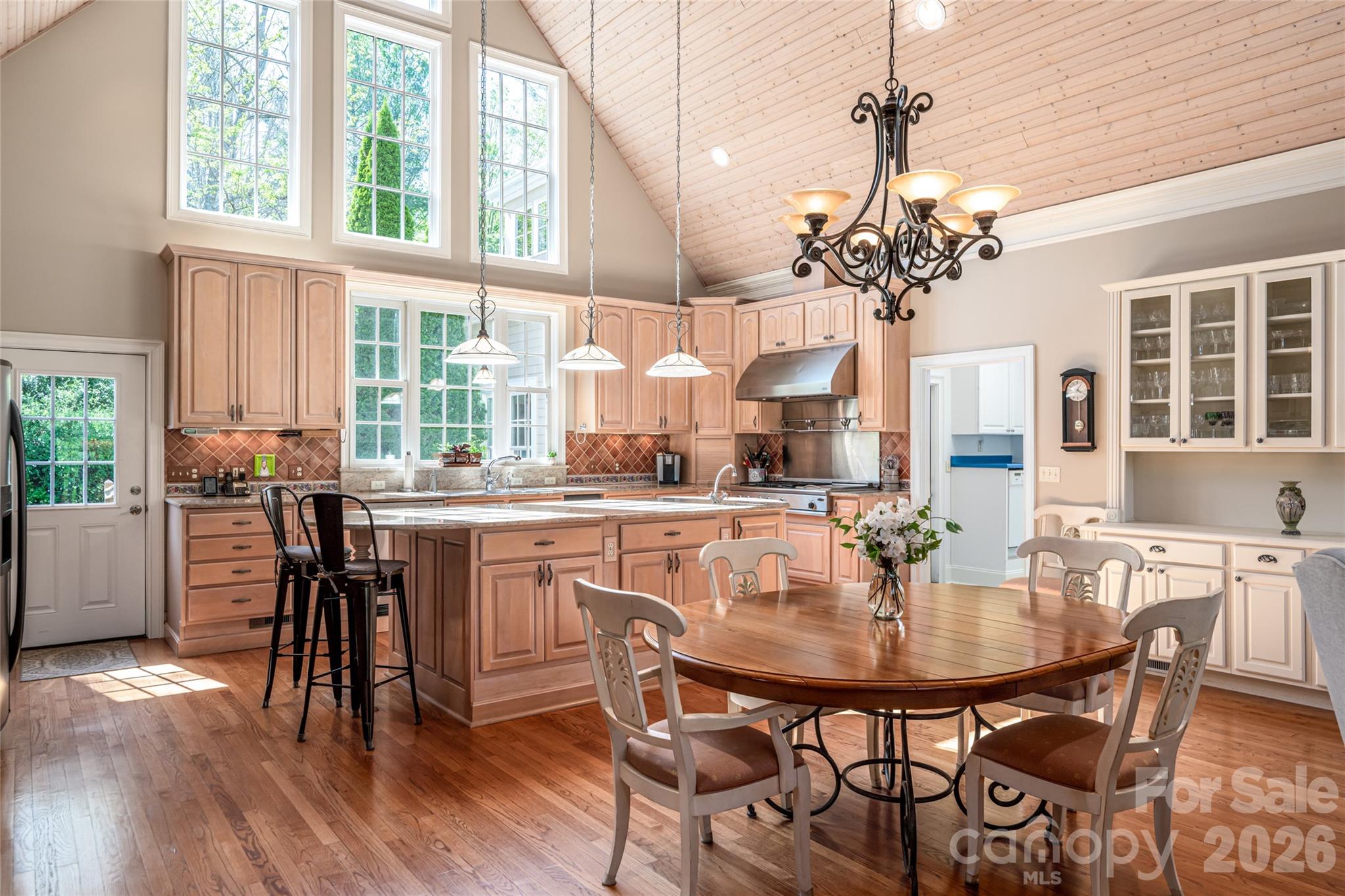 7 Ashley Road Asheville, NC 28805 - Photo 14 of 48