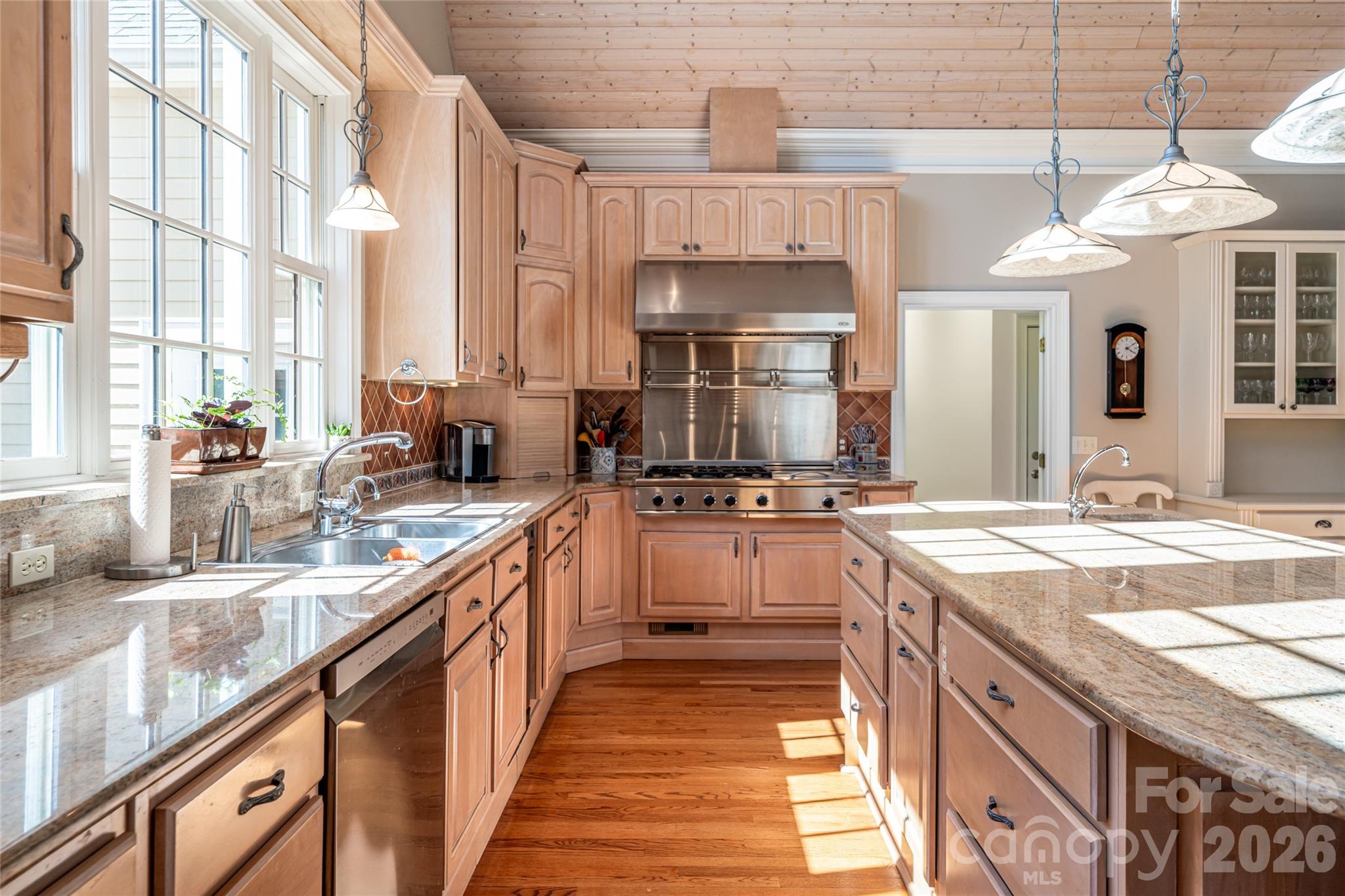 7 Ashley Road Asheville, NC 28805 - Photo 17 of 48