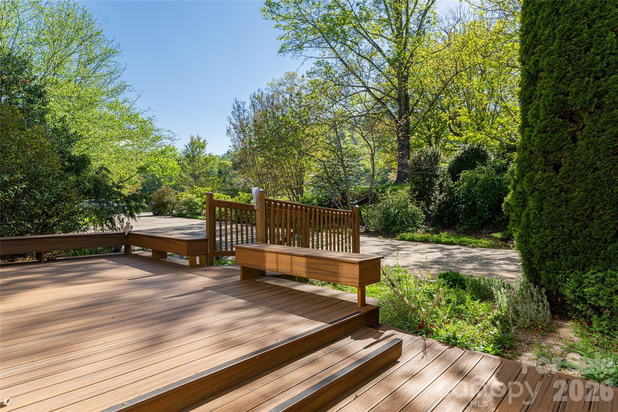 7 Ashley Road Asheville, NC 28805 - Photo 19 of 48