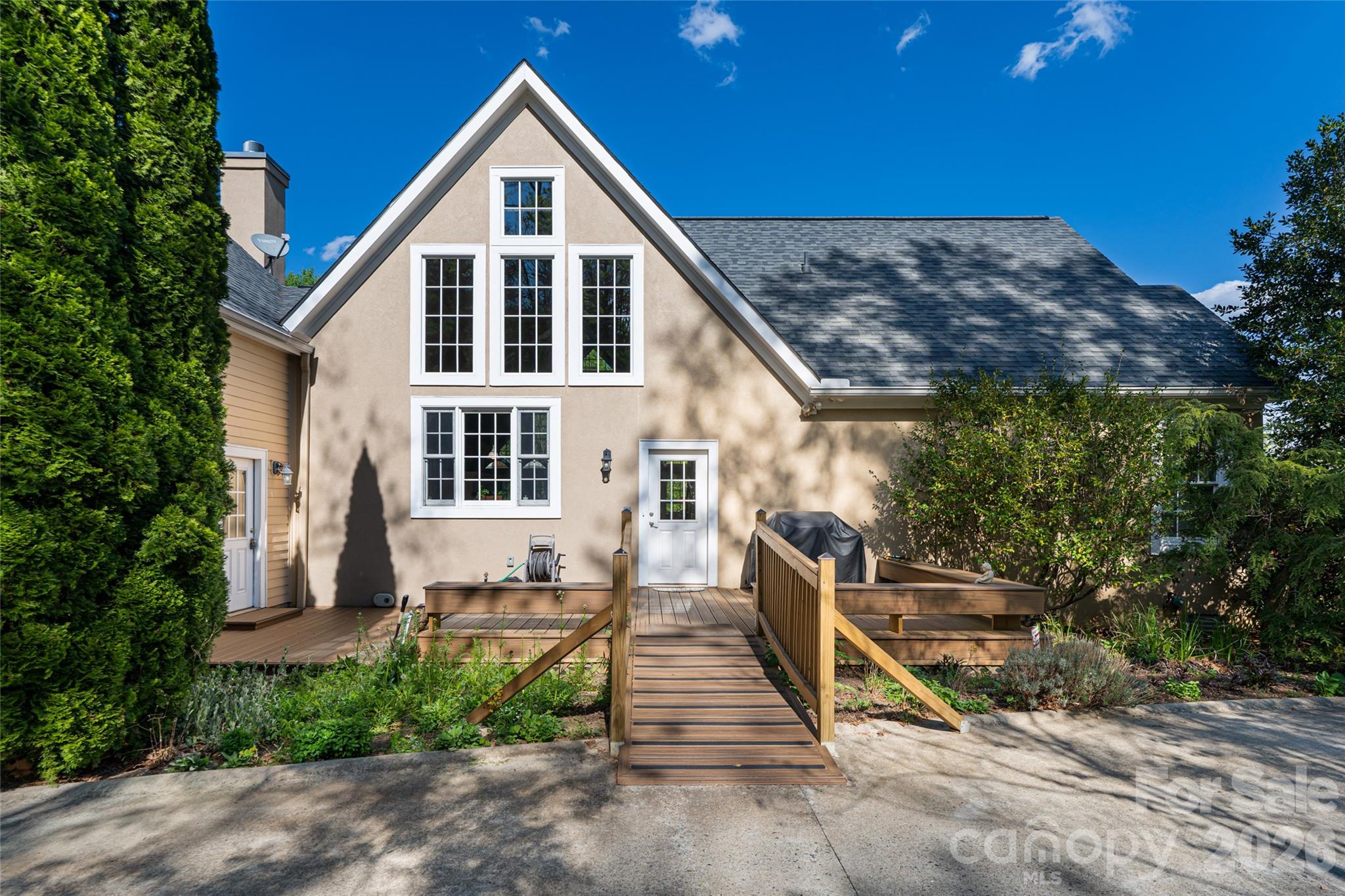 7 Ashley Road Asheville, NC 28805 - Photo 20 of 48