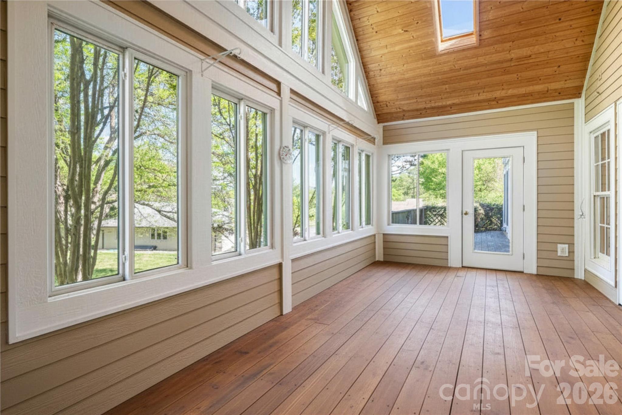 7 Ashley Road Asheville, NC 28805 - Photo 25 of 48