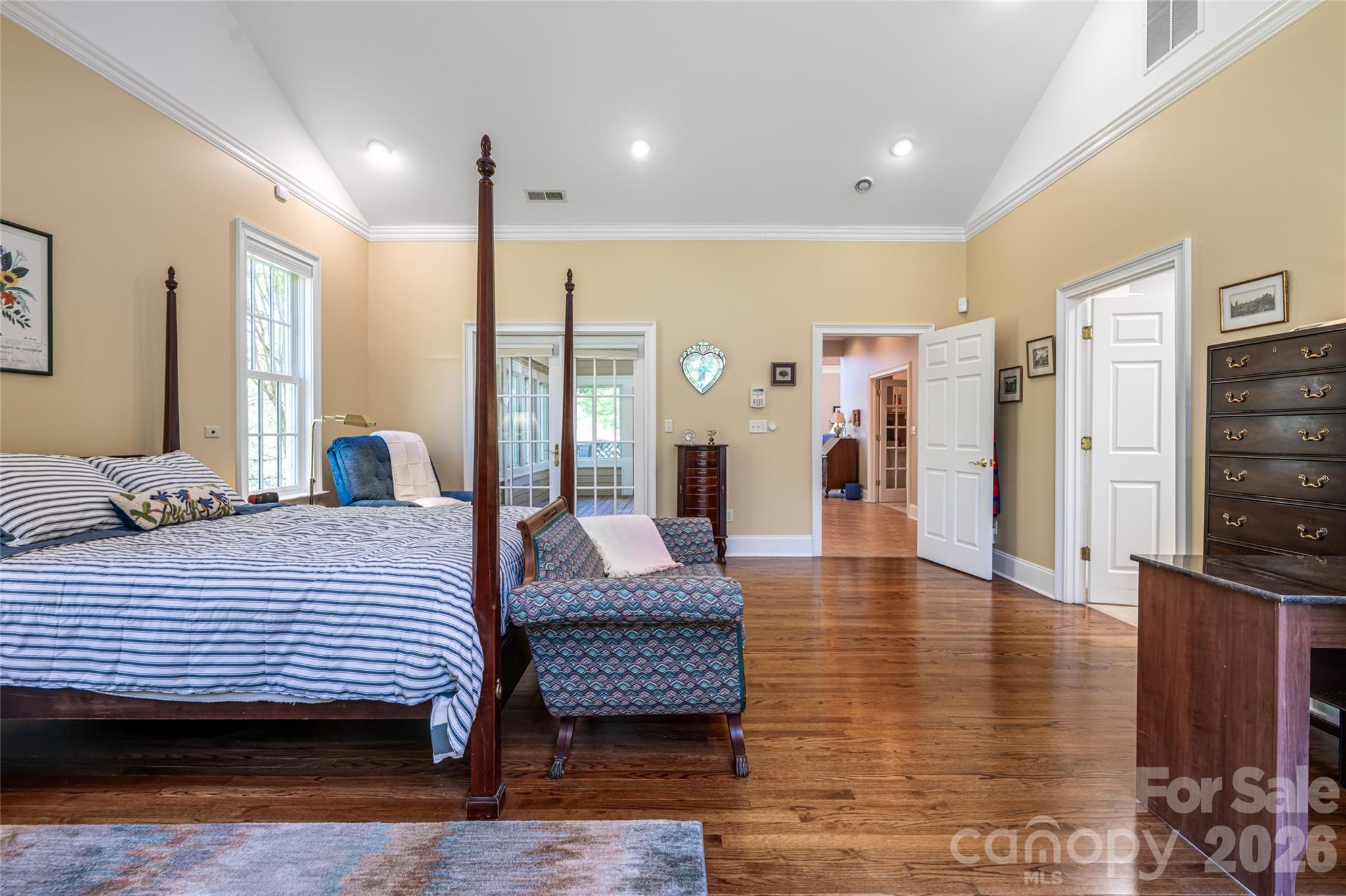 7 Ashley Road Asheville, NC 28805 - Photo 28 of 48