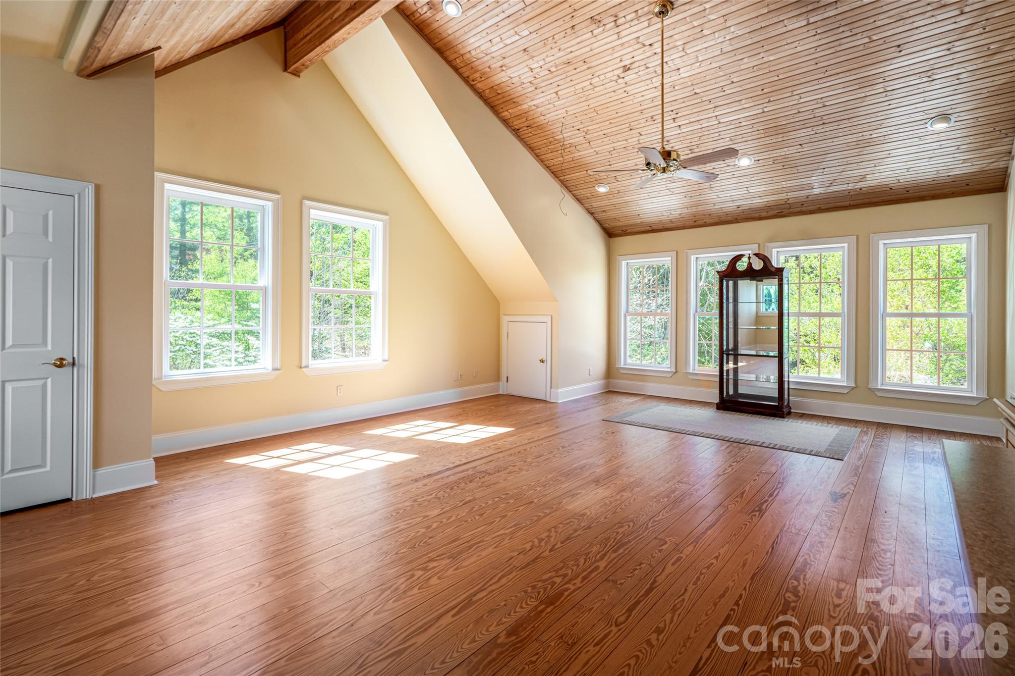 7 Ashley Road Asheville, NC 28805 - Photo 39 of 48