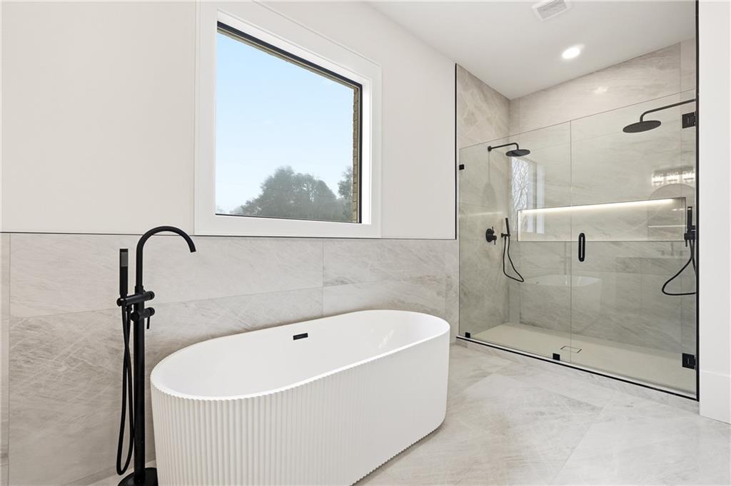 2710 Kilgore Road Buford, GA 30519 - Photo 23 of 40