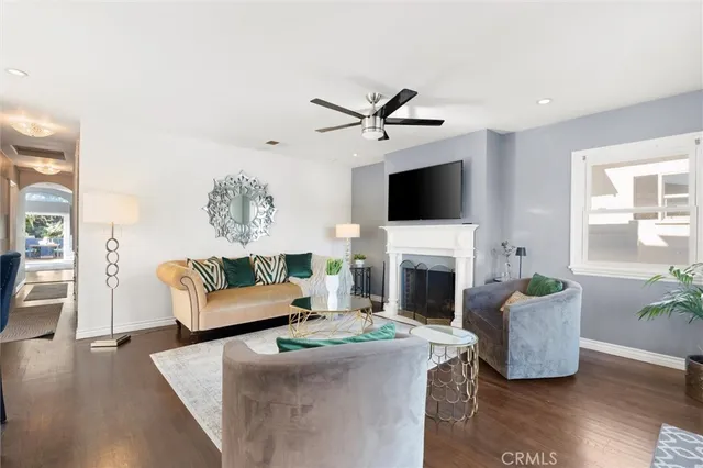 $1,999,000 | 625 Camino Real, Redondo Beach, CA 90277