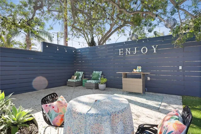 $1,999,000 | 625 Camino Real, Redondo Beach, CA 90277