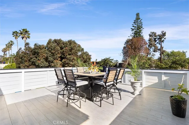 $1,999,000 | 625 Camino Real, Redondo Beach, CA 90277