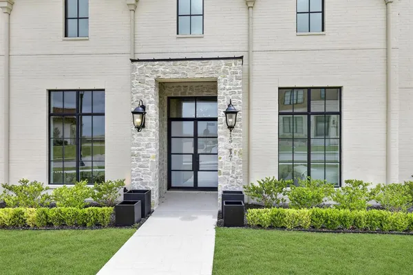 $2,000,000 | 13717 Nouvelle Circle, Aledo, TX 76008