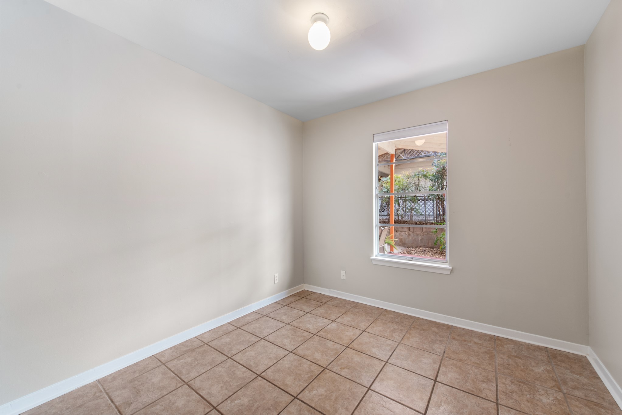 204 La Vista Street Austin, TX 78704 - Photo 12 of 22 Opportunity to create a serene primary suite or stylish flex space